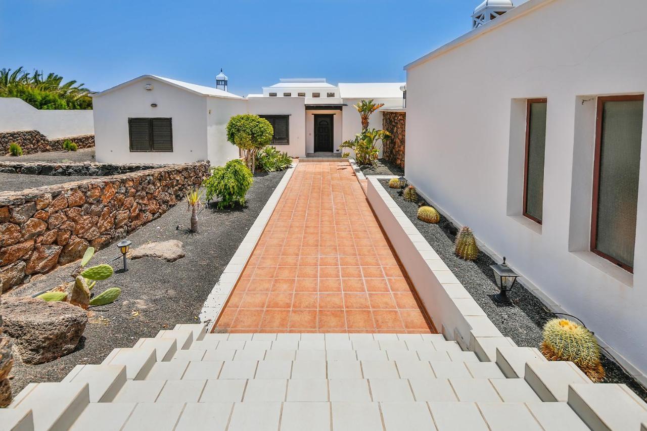 Вилла Sea Star Lanzarote Коста Бланка Экстерьер фото